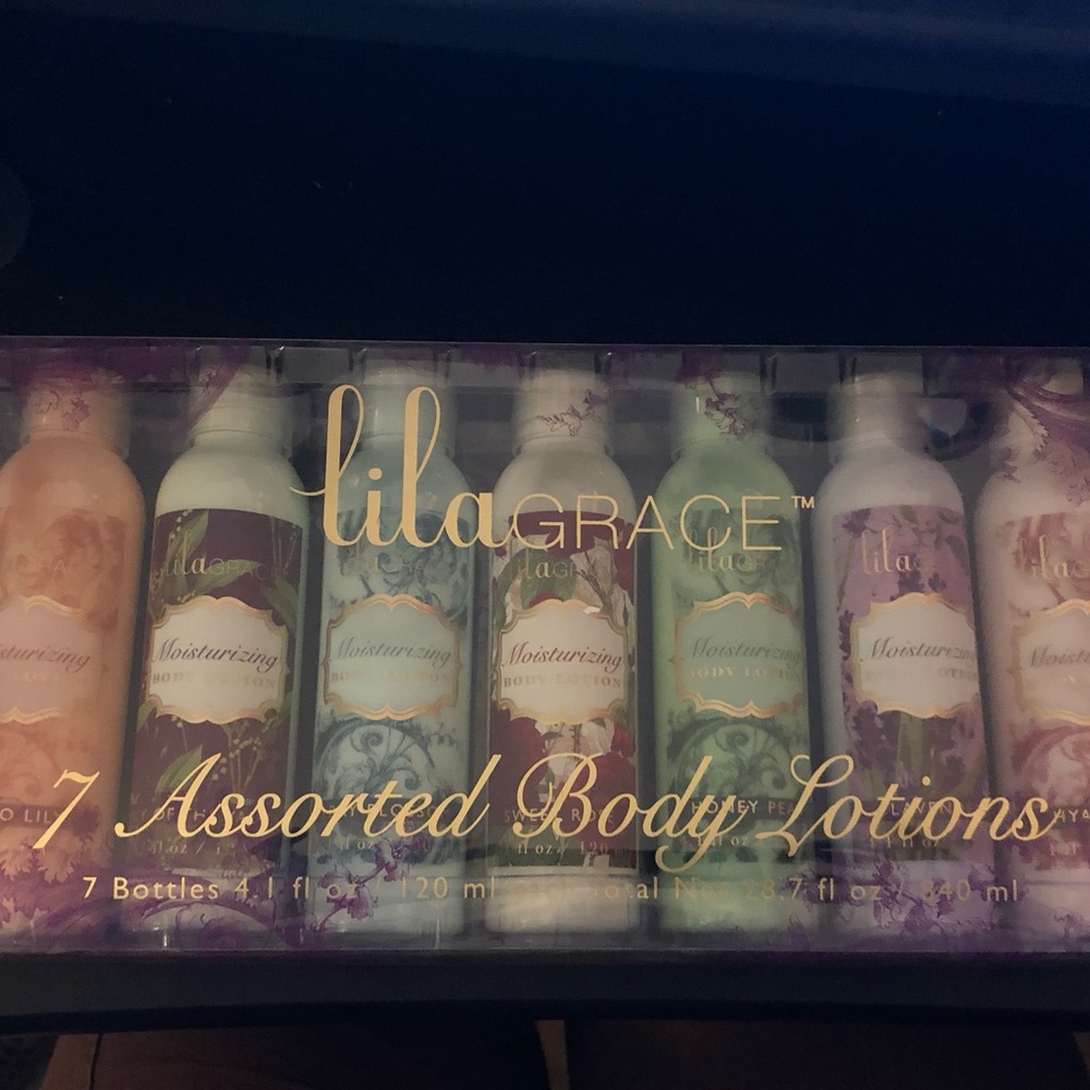 LILAGRACE assorted body lotions